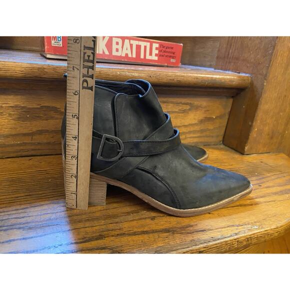 Free People Boots Women's 39 (8.5) Washed Black Back Loop Ankle Bootie - Picture 10 of 12